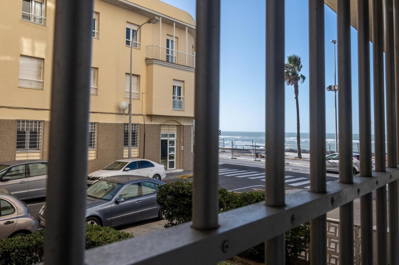 Apartamento Amanecer Cadiz Exterior photo